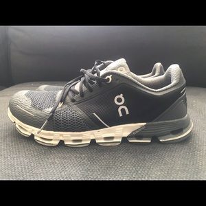 On Cloud women’s running shoes. Size 8.5.